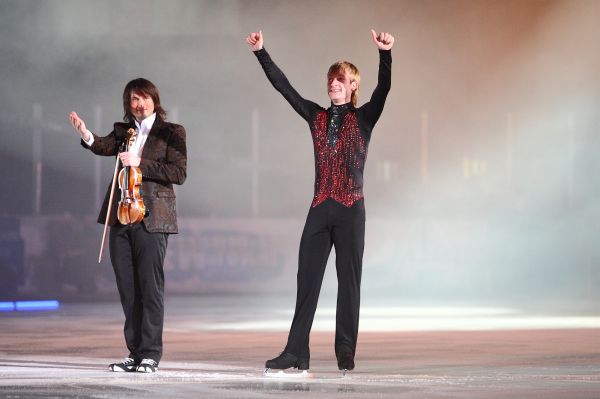 Stephane Lambiel, mai aplaudat decât Pluşenko la Bucureşti