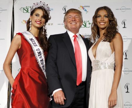 Caravana Miss Universe România ajunge în Timişoara