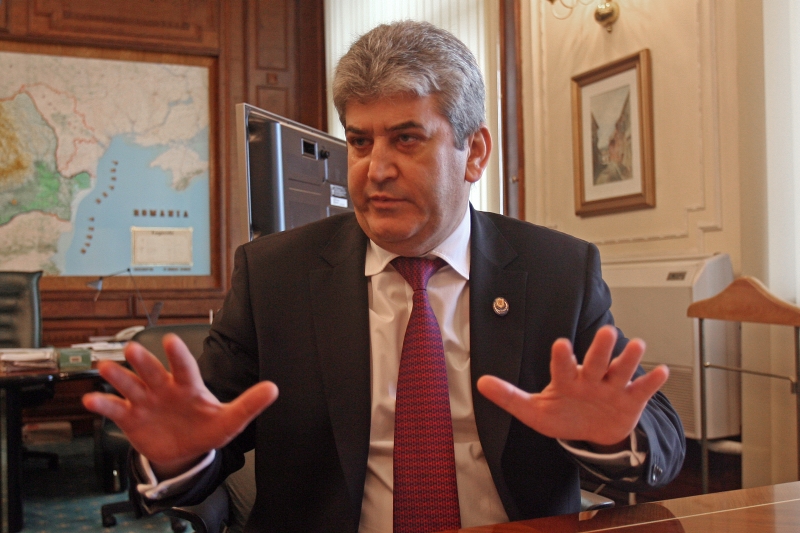 Gabriel Oprea: „L-am ajutat pe Victor Ponta să ajungă preşedintele PSD”