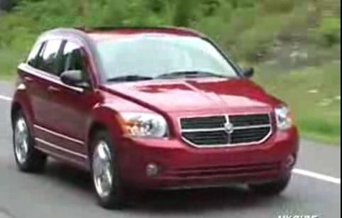 SUV-urile Dodge Caliber de la Chrysler au probleme cu acceleraţia