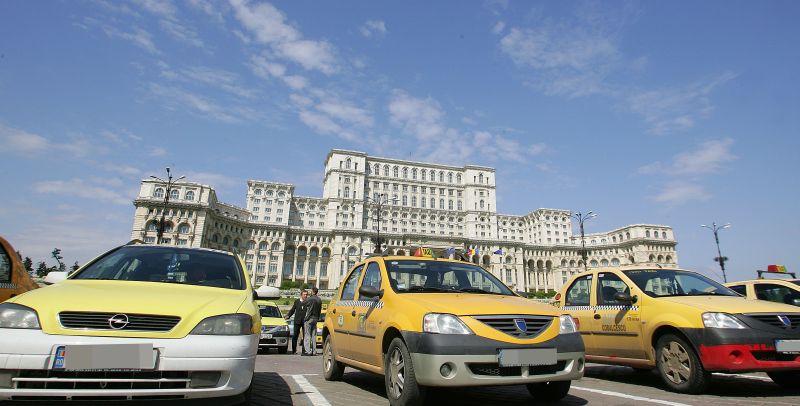 Taximetria, practicată „pe încredere” în Capitală