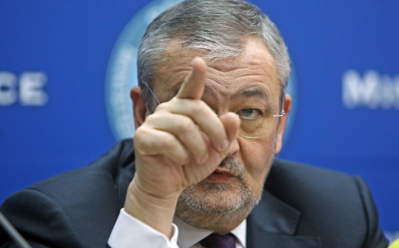 Vlădescu: Am luat măsurile de austeritate după al 11-lea ceas