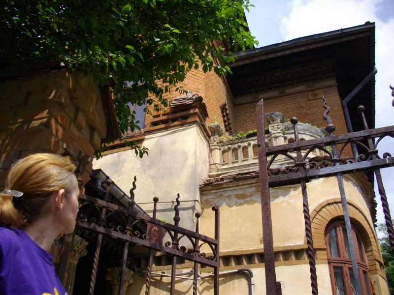 Bucureşteni, în căutarea Bucureştiului pierdut