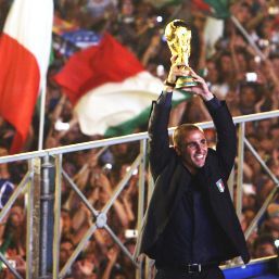 Cannavaro a semnat cu Al-Ahli