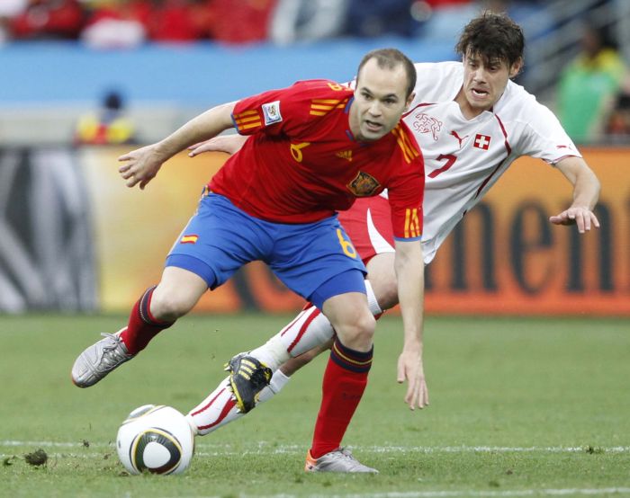 CM 2010: Spania, ultima sosită în "sferturi"