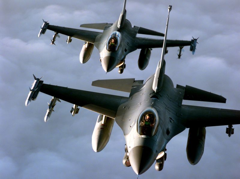 România nu are bani pentru achiziţia avioanelor F-16