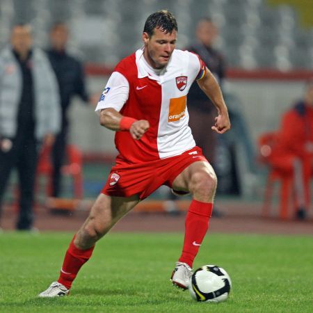 "Câinii roşii" vor da peste "Steaua" Croaţiei