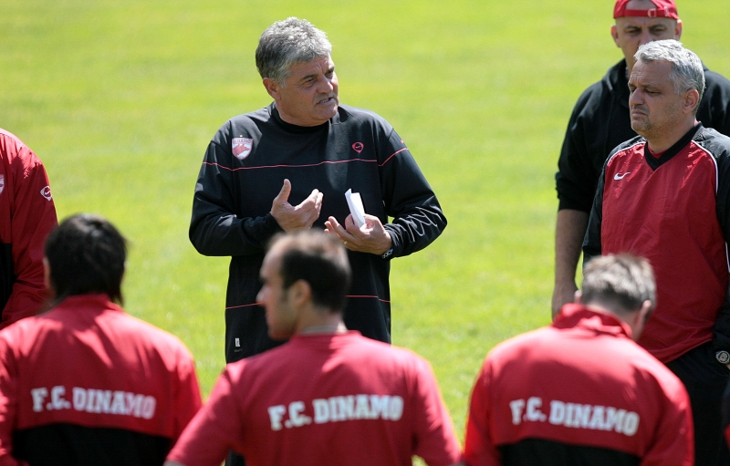 Dinamo îşi află azi adversarul