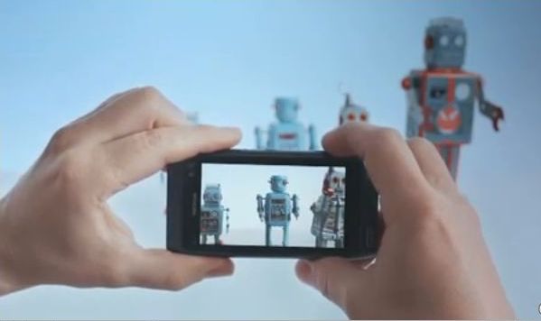 După Apple, şi Nokia pierde prototipul unui smartphone