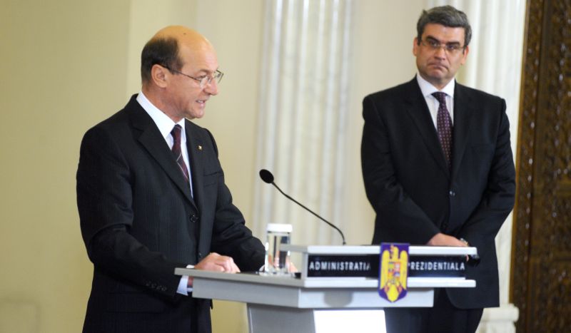 Greii PDL îşi pregătesc replierea pe platforma lui Baconschi