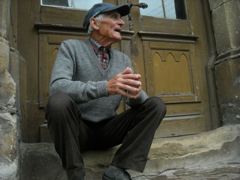 O după-amiază la Richiş: domnul Schaas şi„drăcuşorii” din biserică