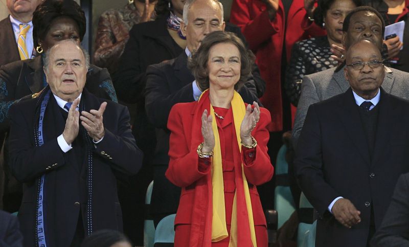 Regina Sofia şi-a felicitat "supuşii" la vestiare