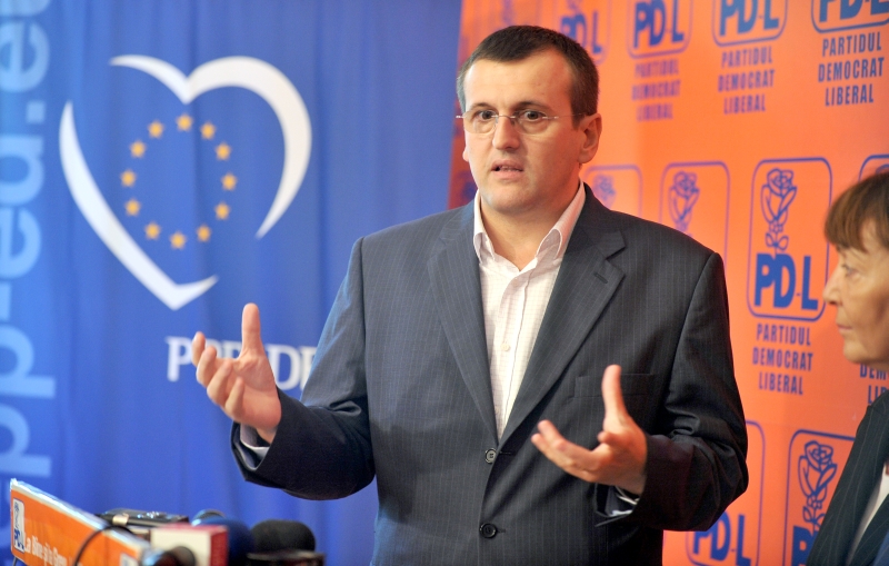 Boc se zburleşte la Preda, Udrea îl avansează