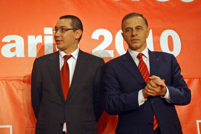De ce s-a certat Ponta cu Geoană