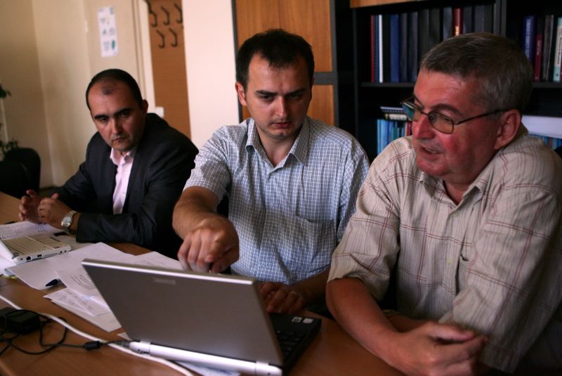 Învaţă să conducă firme cu jocuri pe calculator