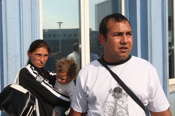 Trei milioane de euro pentru cetăţenii români repatriaţi din Franţa