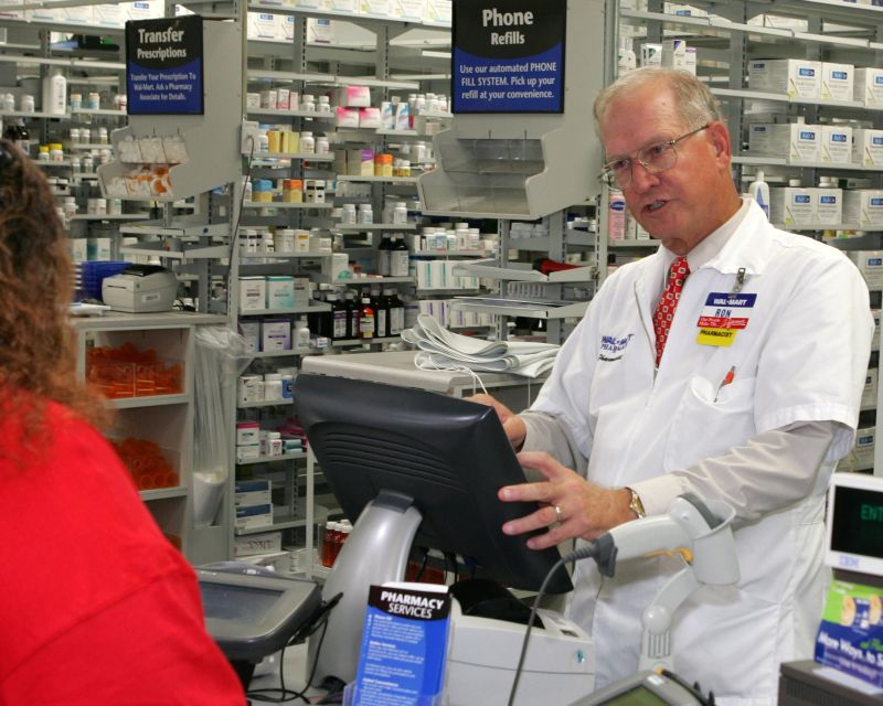 Medicamentele își mențin prețul încă o lună