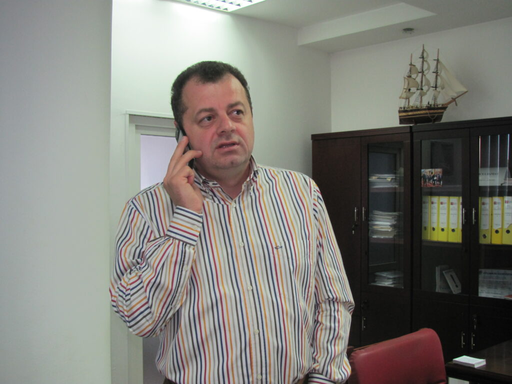 Senator PDL: "PSD e o ţoapă a politicii româneşti"