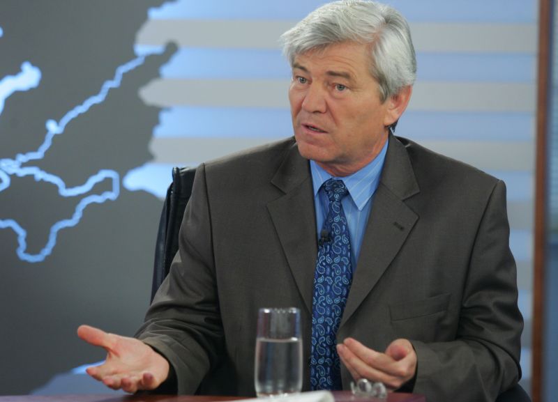 Tabără vrea stimularea arendării terenurilor agricole