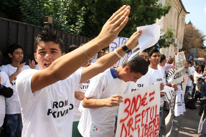 UE organizează o conferinţă la Bucureşti, pe tema problemei romilor