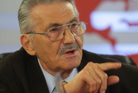 Baltazar: Căderea guvernului ar putea genera o catastrofă în economie