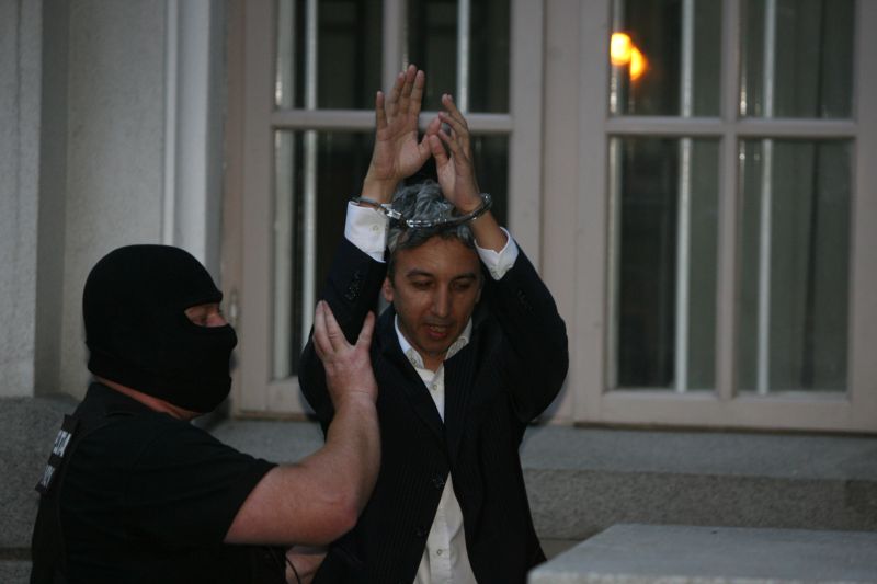 Dan Diaconescu, trimis în judecată pentru şantaj