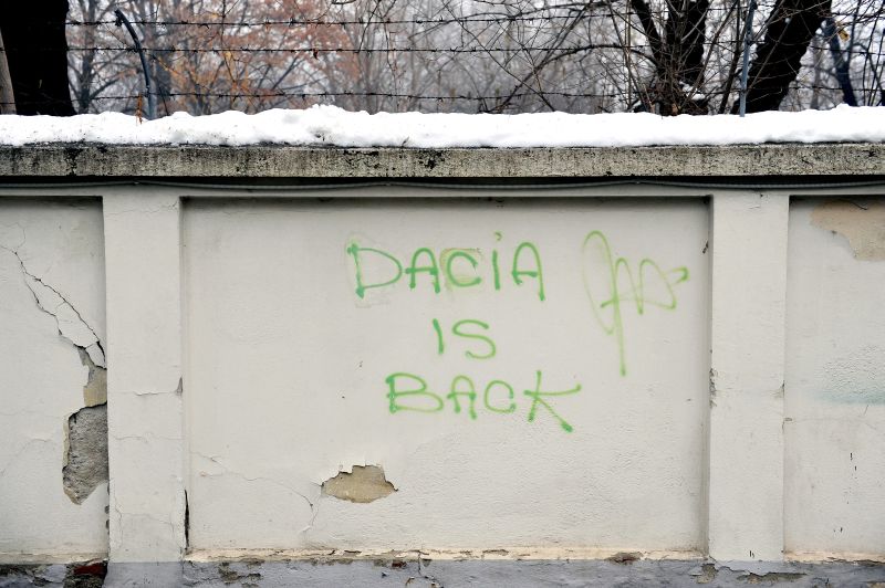 Dezastru în Ungaria: un an şi o sumă uriaşă de bani pentru a scăpa de noroiul toxic