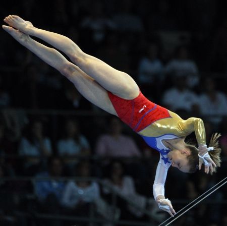 Gimnastică: Româncele au ratat podiumul