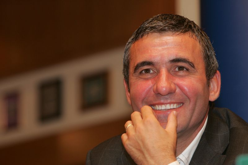 Hagi: "Vorbele mele nu au căzut bine!"