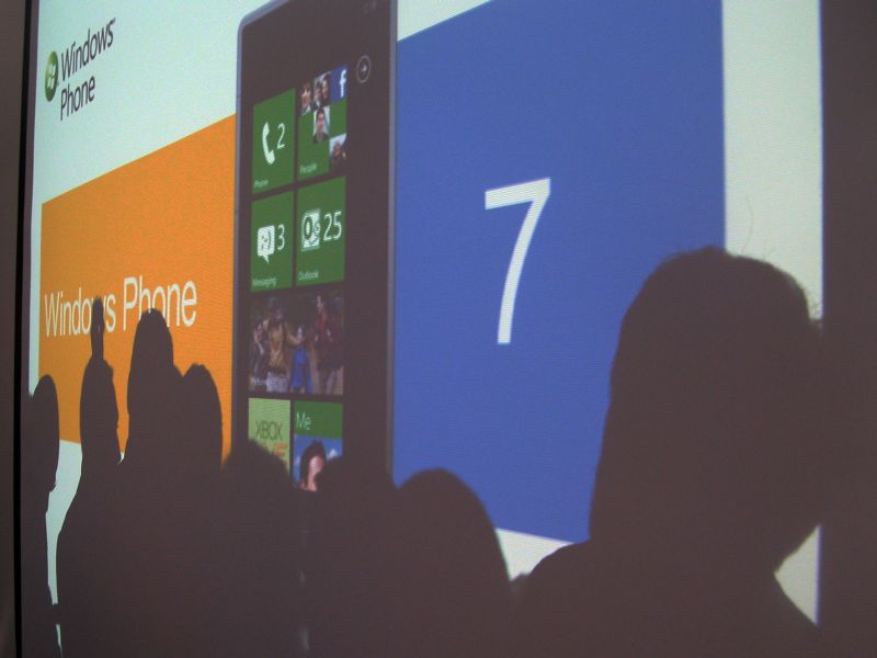 Patru smartphone-uri cu Windows Phone 7, lansate în 2010 pe piaţa românească. Vezi mai jos care sunt modelele