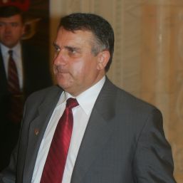 PRM îndeamnă la grevă generală
