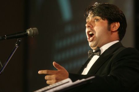 Costel Busuioc va cânta la Timişoara