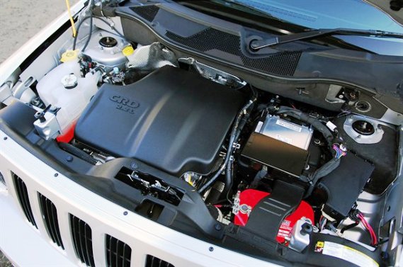 "Patriotism" made in USA: Jeep înlocuieşte un motor nemţesc cu altul