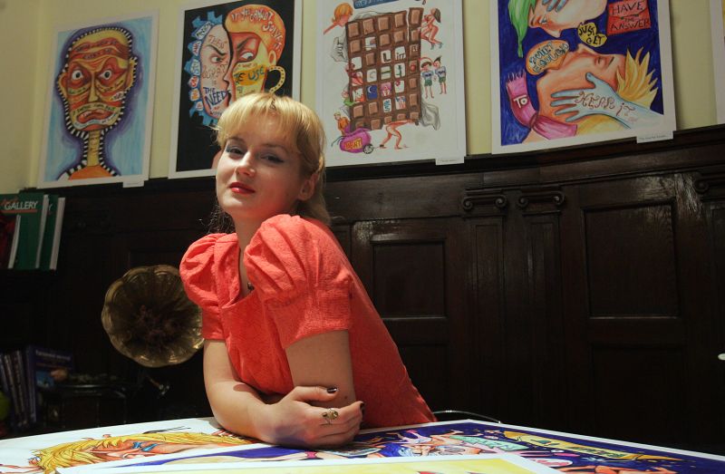 Roxana Soare, artista care spune poveşti fără cuvinte
