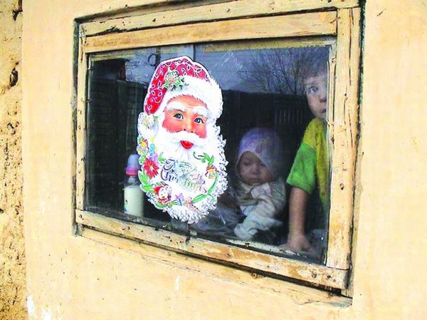 Donează o jucărie pentru copiii săraci!