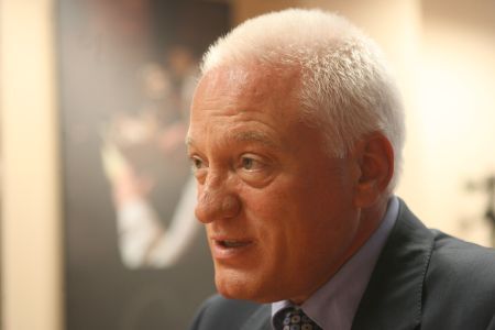 Macovei: Partidele nu trebuie să aştepte condamnări ca să dea afară oameni pe suspiciuni de corupţie