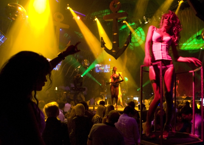 Revelion 2011: În ce club îţi faci ultima noapte albă a anului?