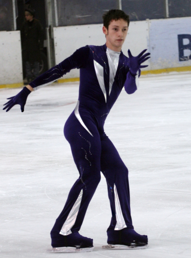 Competiţie şi spectacol pe gheaţă