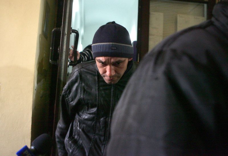 Copilul vândut în rate va fi adus în România