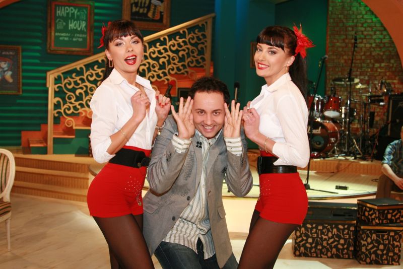 Gabriela Irimia, de la Cheeky Girls, spune la "Happy Hour" dacă e vinovată de furt