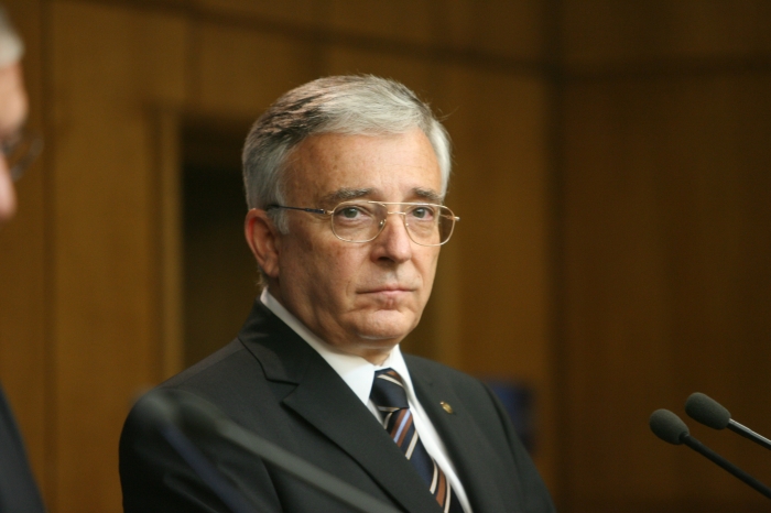 Isărescu: BNR nu va modifica dobânda cheie