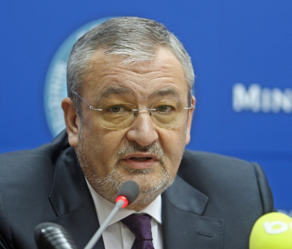 Majorarea TVA a adus la buget peste un miliard de euro