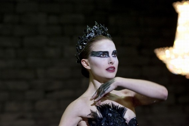 Natalie Portman: "Am nevoie de acele zile în care stau şi mă uit la pereţi cu orele"