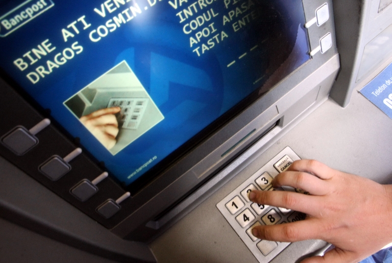 Primul card bancar pentru nevăzători din Europa