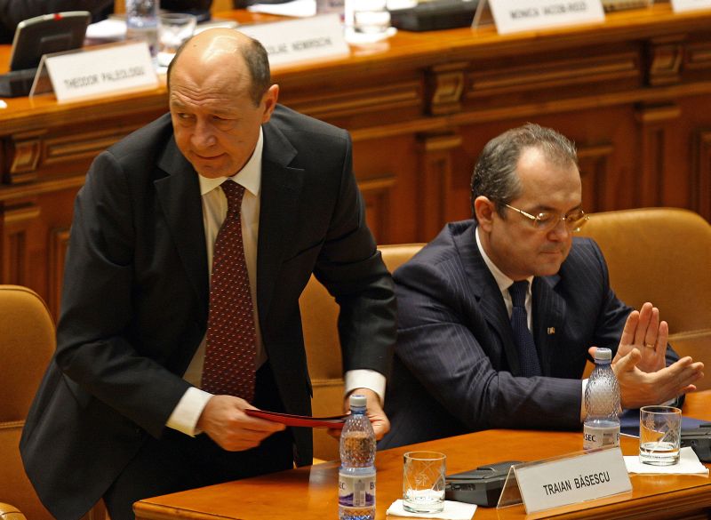 Blaga: Ca să cauţi înlocuitor, Boc trebuie să-şi dea demisia. Nu suntem într-o astfel de situaţie