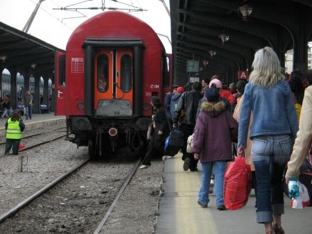 Ceferiştii se pregătesc de grevă generală