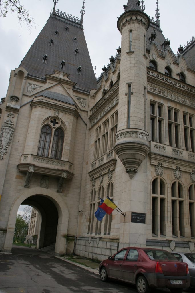 Concurs de scrisori şi declaraţii de dragoste la Iaşi