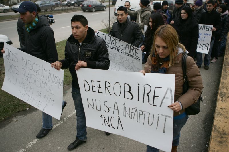 Monumentul dezrobirii romilor, prima etapă