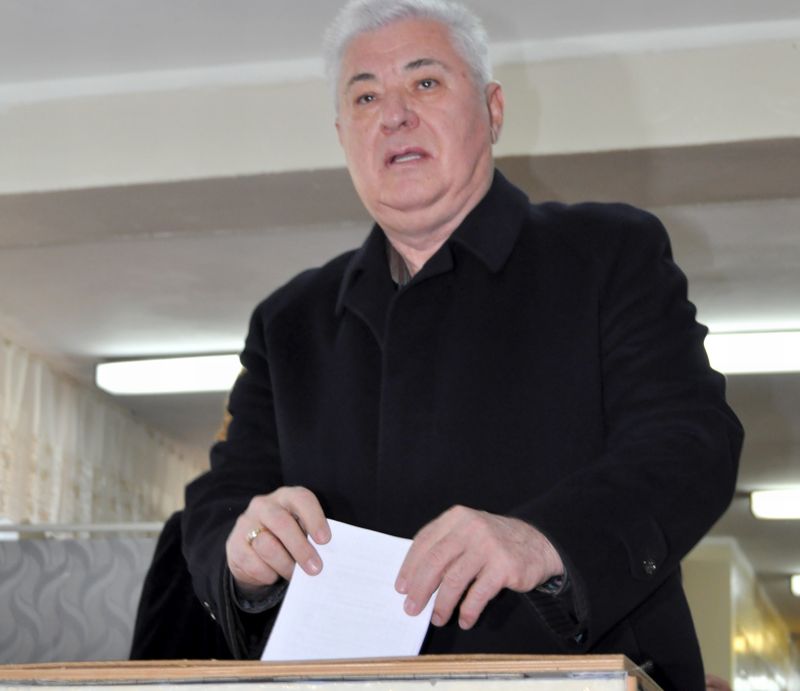 Partidul lui Voronin se „talibanizează”