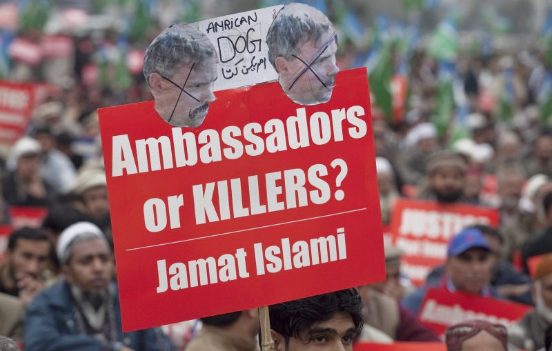 Serviciile secrete pakistaneze cer SUA lista tuturor agenţilor CIA din Pakistan